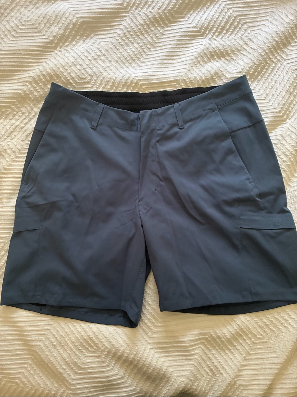 Lululemon Men's XL Casual Performance Shorts - Slate Blue